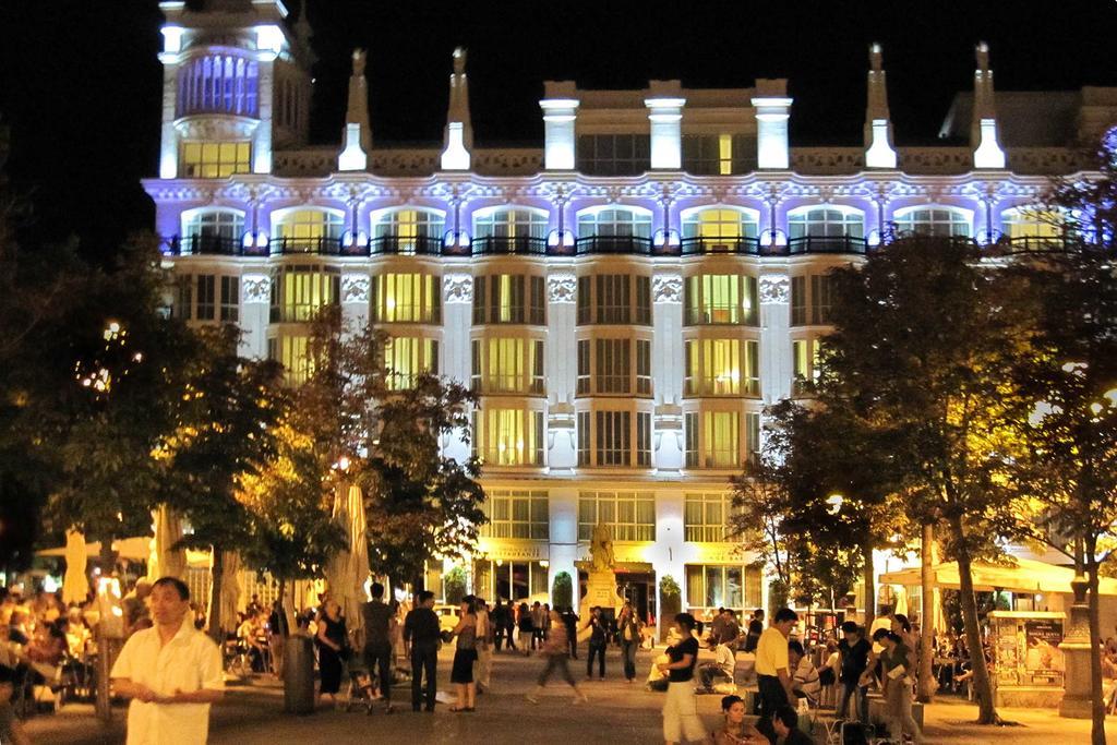 Center Sol Boutique Apartment Madrid Exterior photo